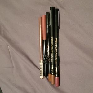 5 Lip Pencils